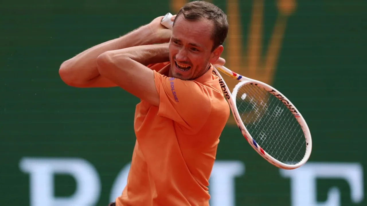 Daniil Medvedev Angkat Bicara Usai Kalah Telak Di Monte Carlo
