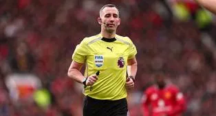 Jelang Duel Krusial, Chris Kavanagh Pimpin Laga Chelsea vs Manchester City