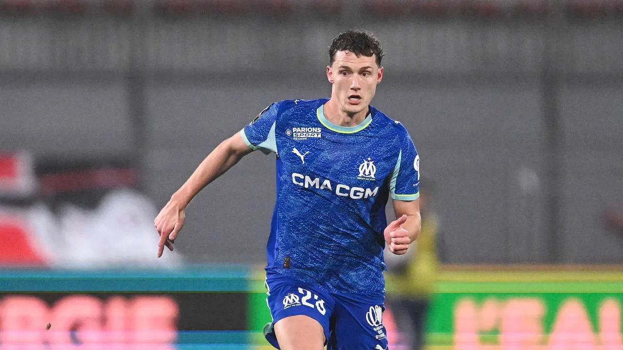 Marseille Minta Inter Beri Diskon Untuk Permanenkan Benjamin Pavard
