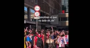 Penggemar Atletico Madrid Ikuti Nyanyian Islamofobia