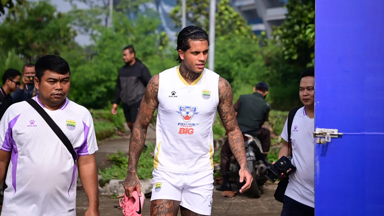 Striker Persib, Ramon Tanque