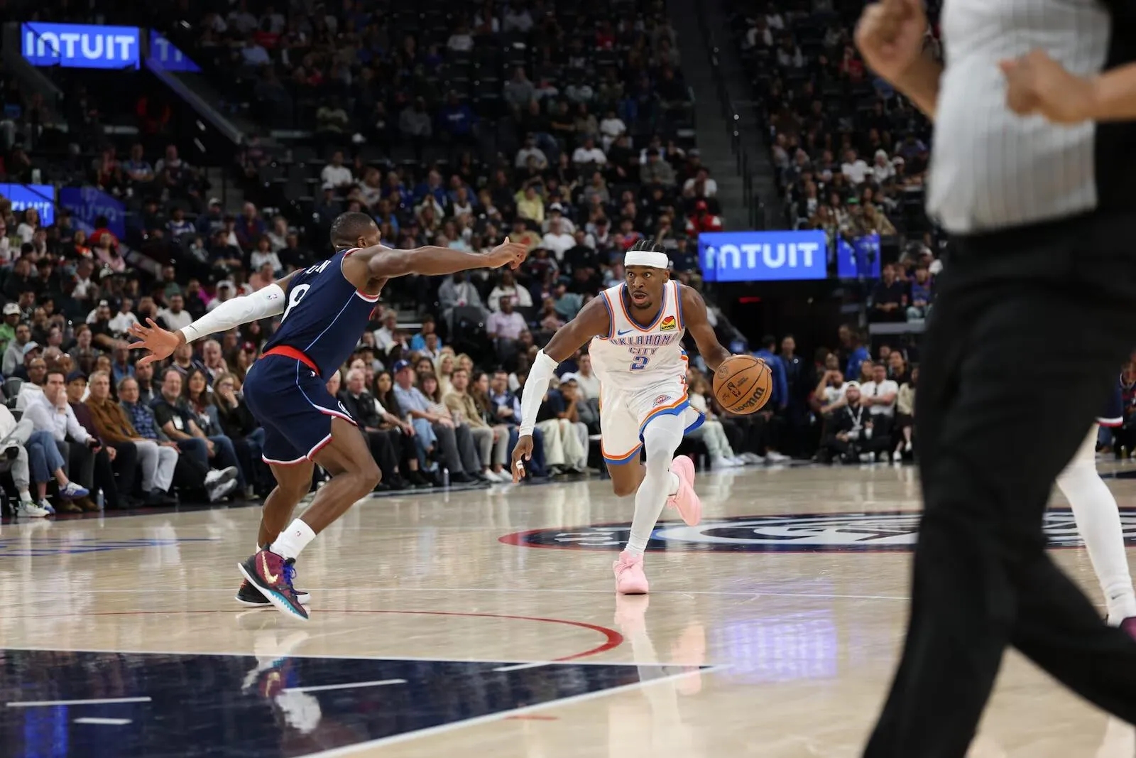 Shai Gilgeous-Alexander Catatkan Gim Tanpa Free Throw Lagi - sumber: (mainbasket)