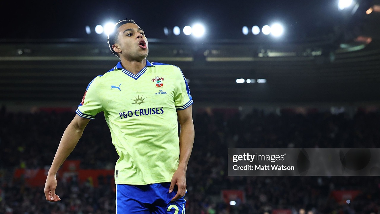 Shea Charles Masuk Radar Nottingham Forest Jelang Musim Panas