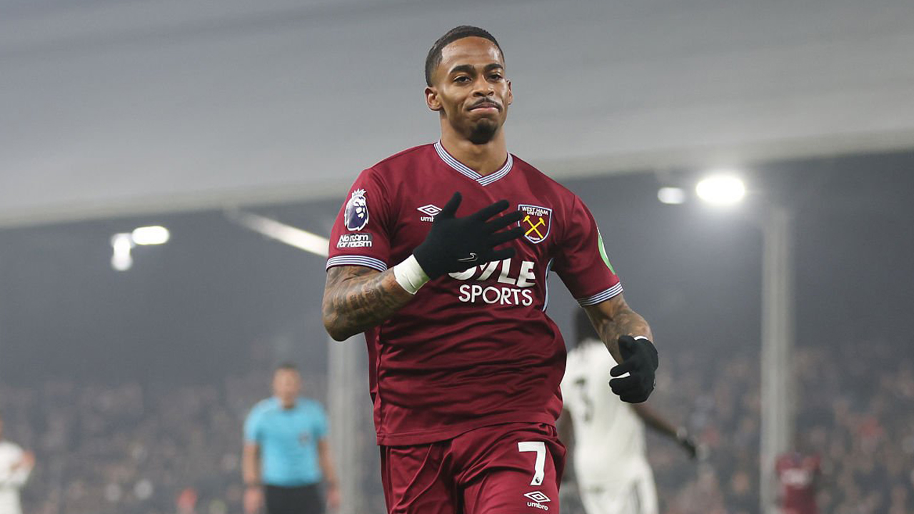 Aston Villa Jadikan Crysencio Summerville Target Utama di Musim Panas