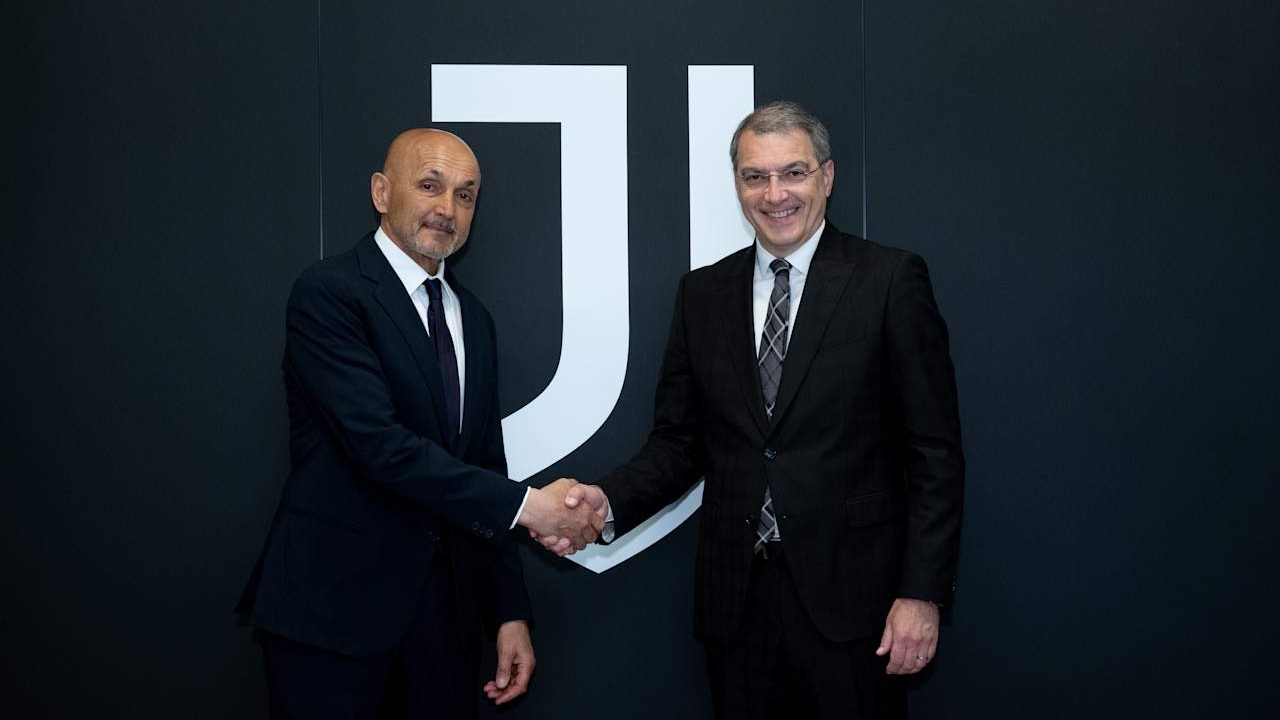 Damien Comolli Ungkap Alasan Juventus Perpanjang Kontrak Luciano Spalletti