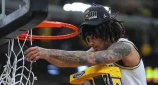 Elliot Cadeau Sepakat Kembali Perkuat Michigan