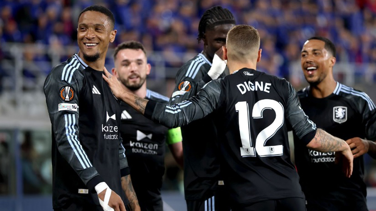 Ezri Konsa Akui Villa Harus Kerja Keras untuk Tumbangkan Bologna