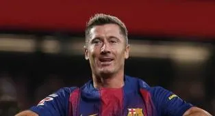 Inginkan Robert Lewandowski, AC Milan Kebut Negosiasi Dengan Agen