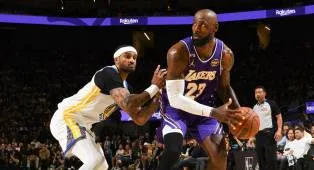 Lakers Tundukkan Warriors, Jaga Jarak dari Rockets