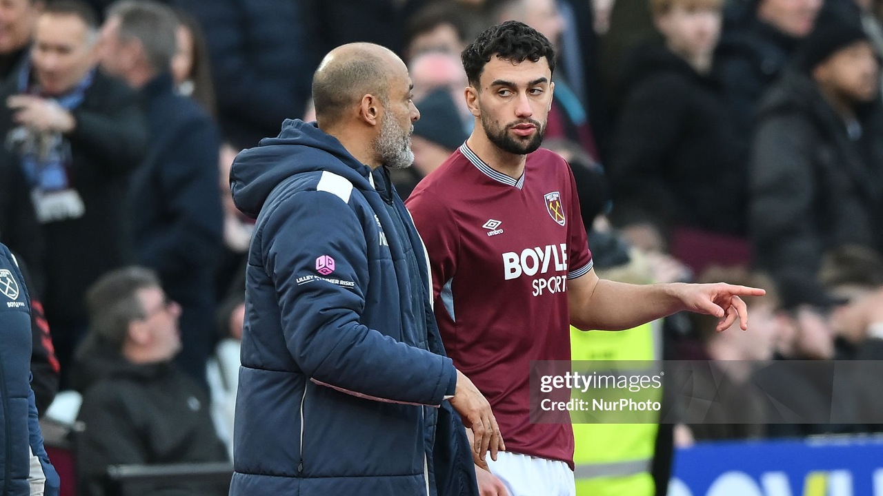 Max Kilman Didukung Nuno Espirito Santo Usai Dikritik Fans