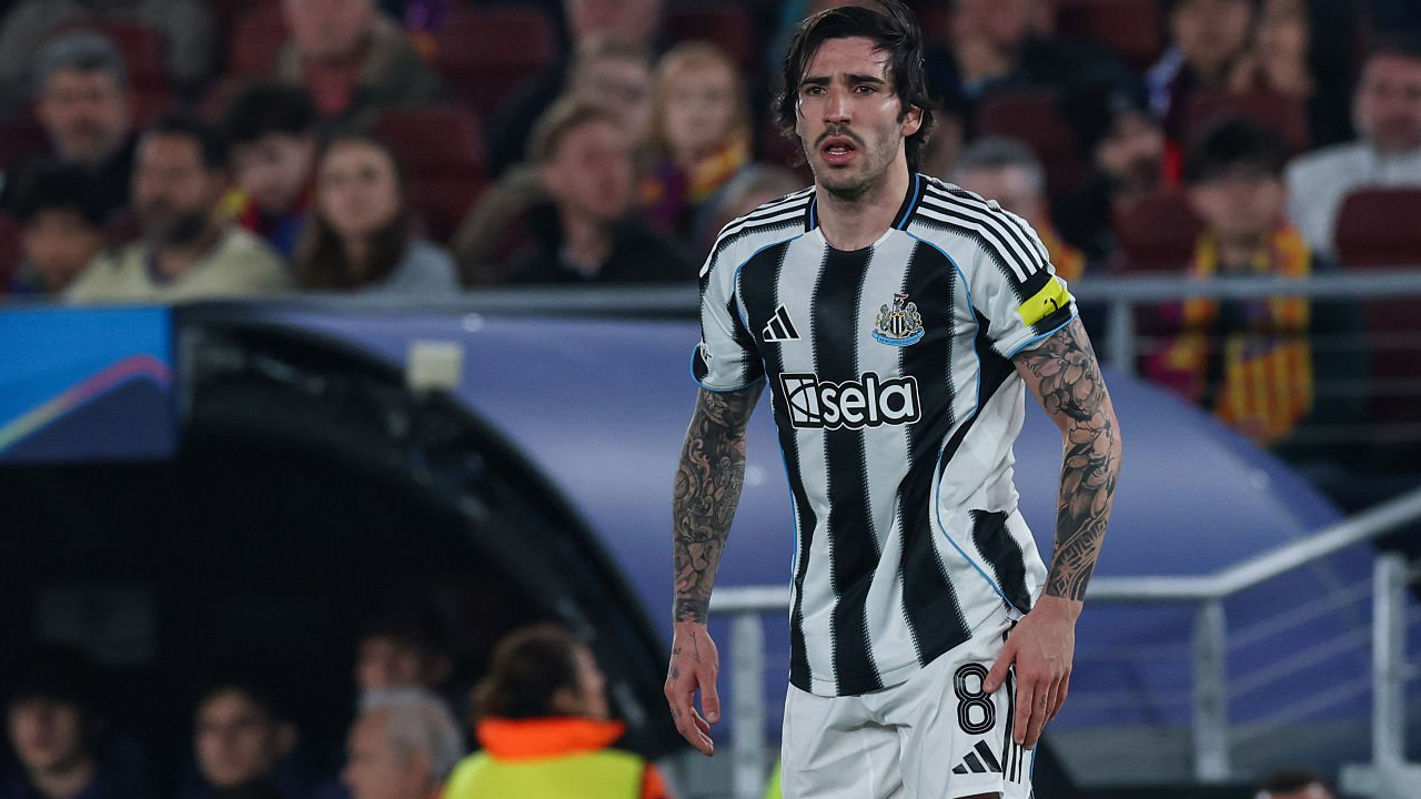MU Coret Dua Nama, Sandro Tonali dan Wharton Tak Jadi Prioritas
