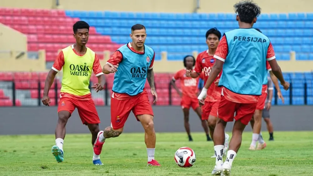 Persijap Bidik Kemenangan Spesial di Hari Jadi ke - sumber: (ileagueid)