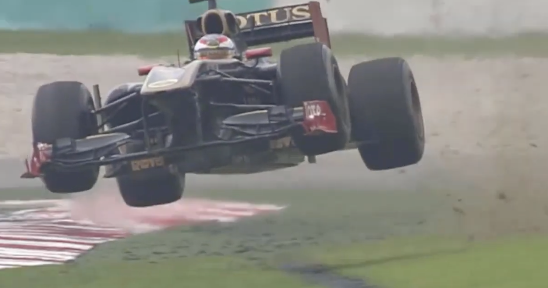 Petrov Alami Insiden Udara, Setir Lepas di GP Malaysia