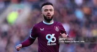 Quilindschy Hartman Ungkap Alasan Performa Naik Turun di Burnley