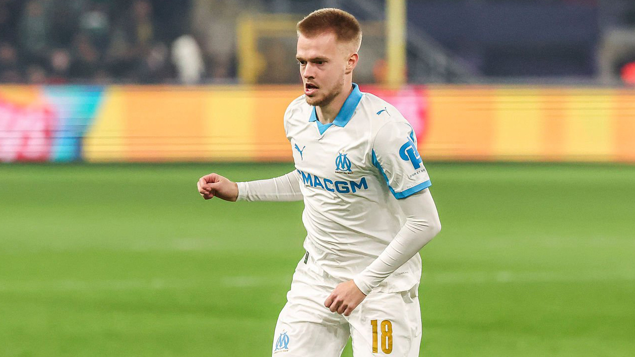 Roberto De Zerbi Minta Tottenham Rekrut Arthur Vermeeren