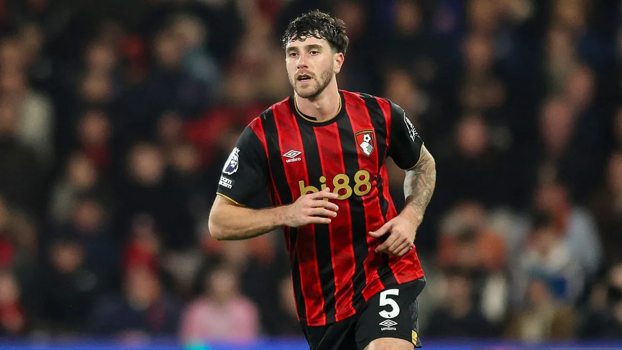 Saingi Juventus, Spurs Tawarkan Gaji Lebih Tinggi Bagi Marcos Senesi