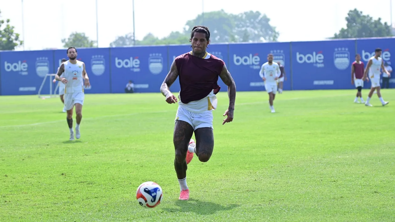 Striker Persib, Ramon Tanque