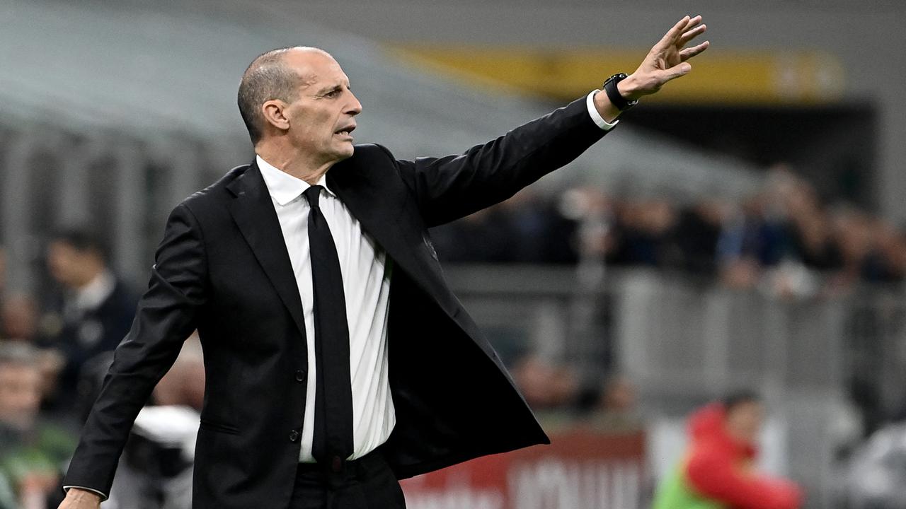 Dikritik Antonio Cassano Tak Becus Melatih, Max Allegri: Itu Pujian!