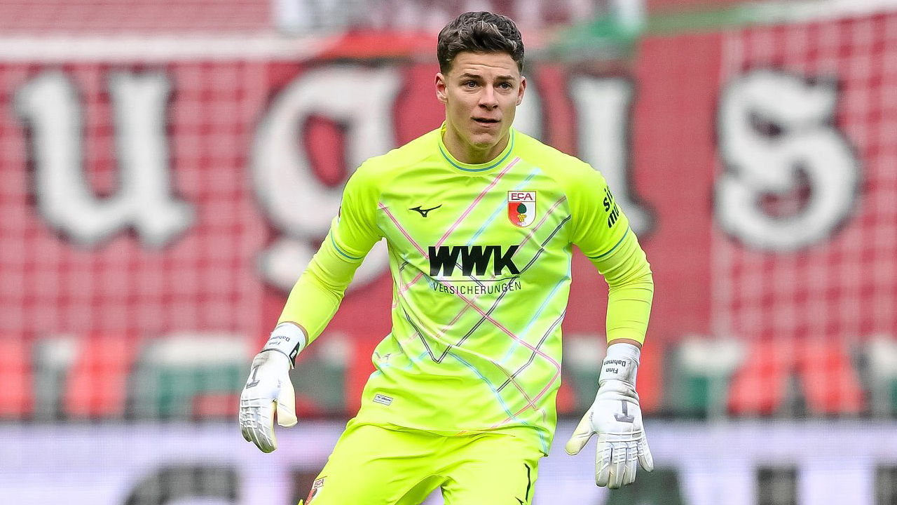 Finn Dahmen Kecewa, Augsburg Buang Peluang Raih Tiga Poin