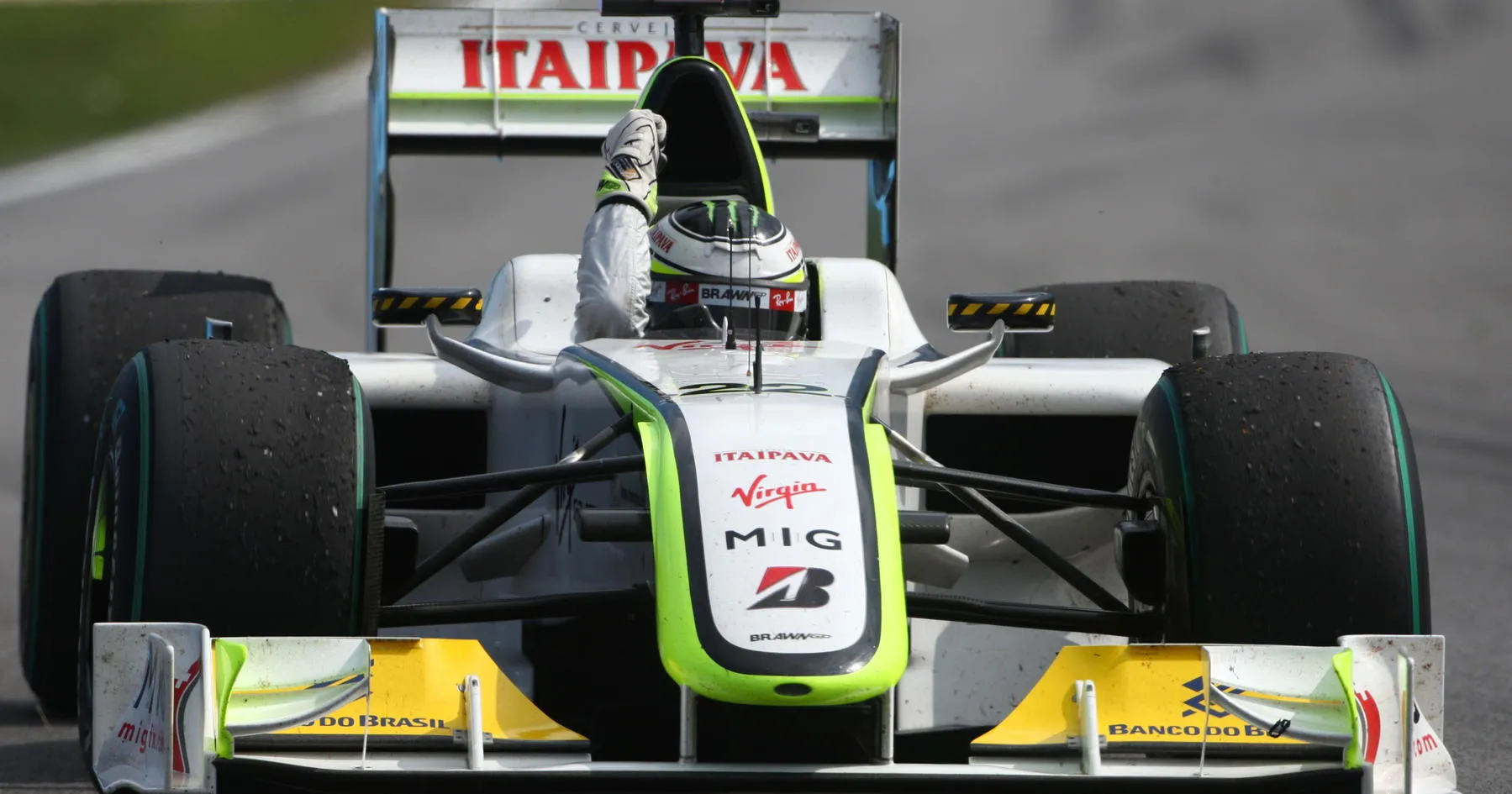 Jenson Button Bertemu Lagi dengan Brawn F1 Juara 2009 - sumber: (racingnews365)