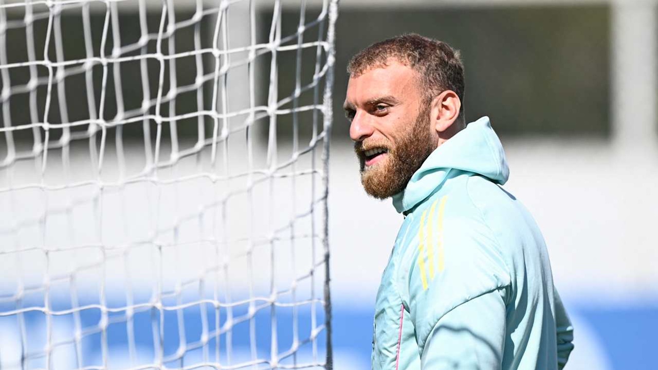 Kembali Starter, Masa Depan Michele Di Gregorio Tetap Dipertanyakan