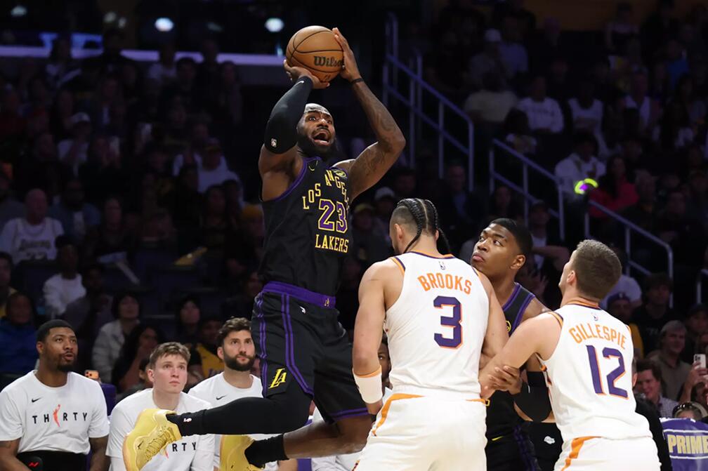 Lakers Raih Keuntungan Kandang di Playoff Pertama