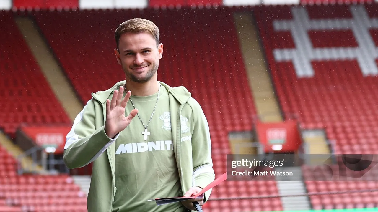 Southampton hadapi dilema jual Leo Scienza pada musim panas