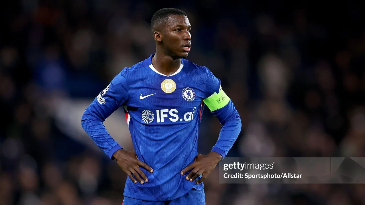 Liam Rosenior puji Moises Caicedo jelang lawan Manchester City