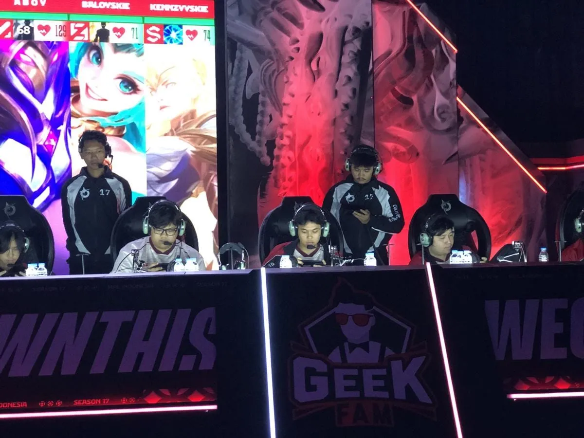 MPL ID S17 W3: TLID vs Geek, The Slayer King Rekor Baru - sumber: (ggwp)