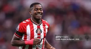 Noah Sadiki Yakin Sunderland Bisa Kejar Zona Eropa