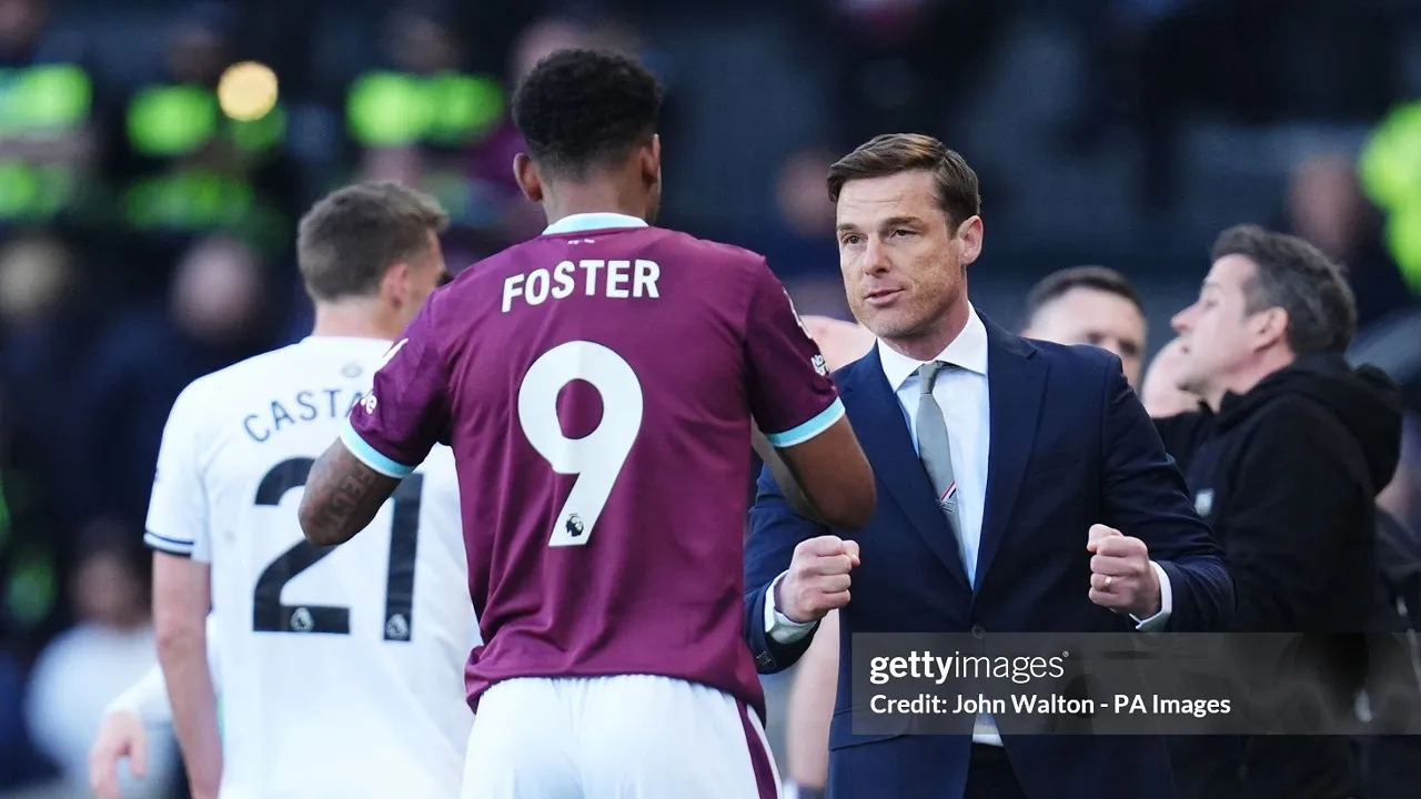 Scott Parker Bela Lyle Foster Usai Dikritik soal Performa