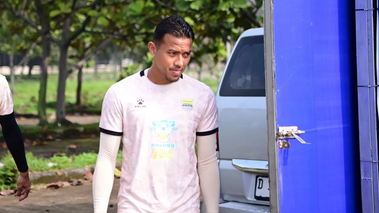 Kiper Persib, Teja Paku Alam