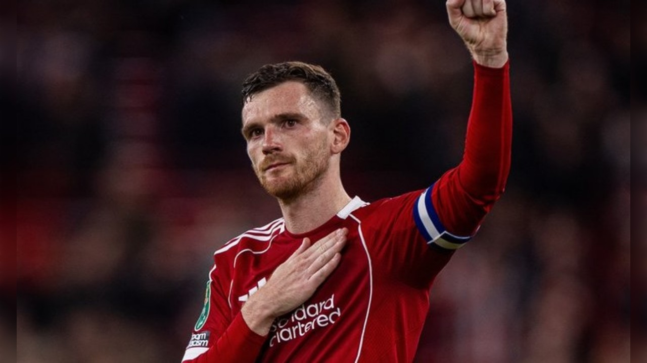 Tottenham Pimpin Perburuan Servis Robertson Musim Panas Nanti