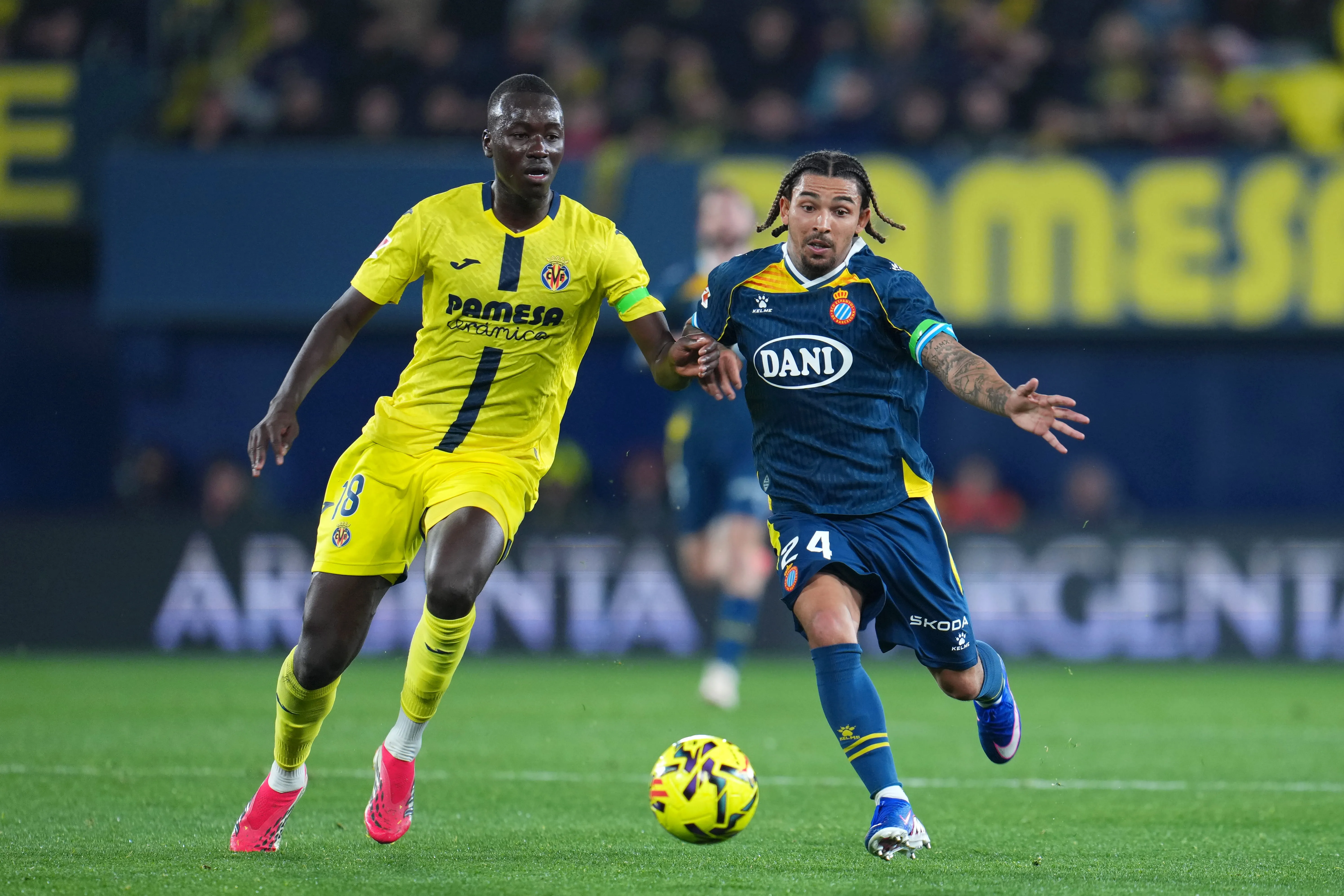 Tyrhys Dolan: Adaptasi Hidup di LaLiga yang Direkomendasikan - sumber: (footballespana)