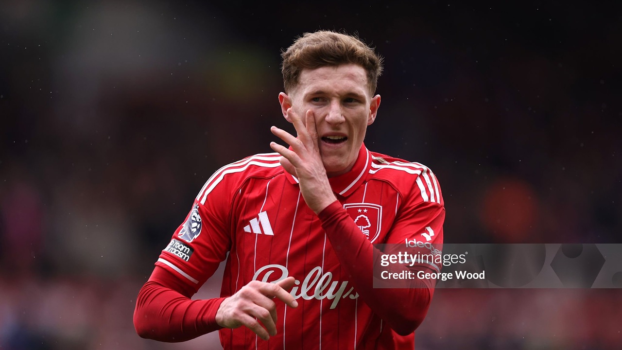 Alan Shearer Sebut Newcastle Bisa Rebut Elliot Anderson