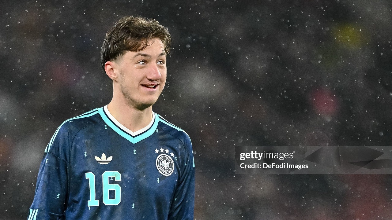 Angelo Stiller Dipagari Stuttgart, Manchester United Kena Hambatan