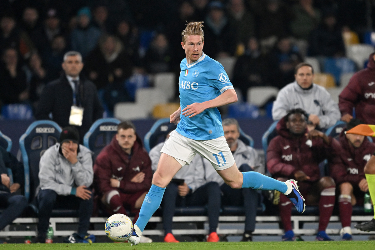 De Bruyne Bandingkan Pengalaman dengan Situasi Napoli dan Inter