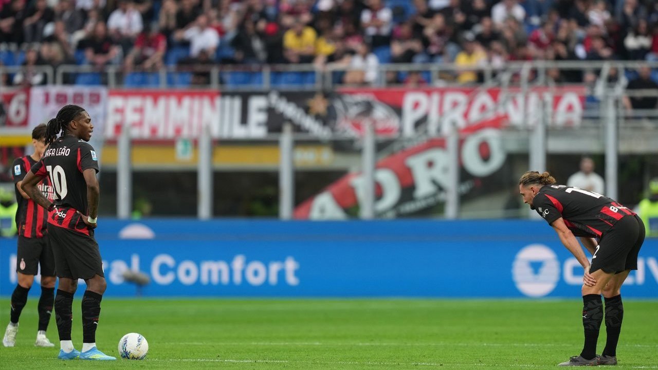 Dikalahkan Udinese di San Siro, Posisi 4 Besar AC Milan Mulai Terancam