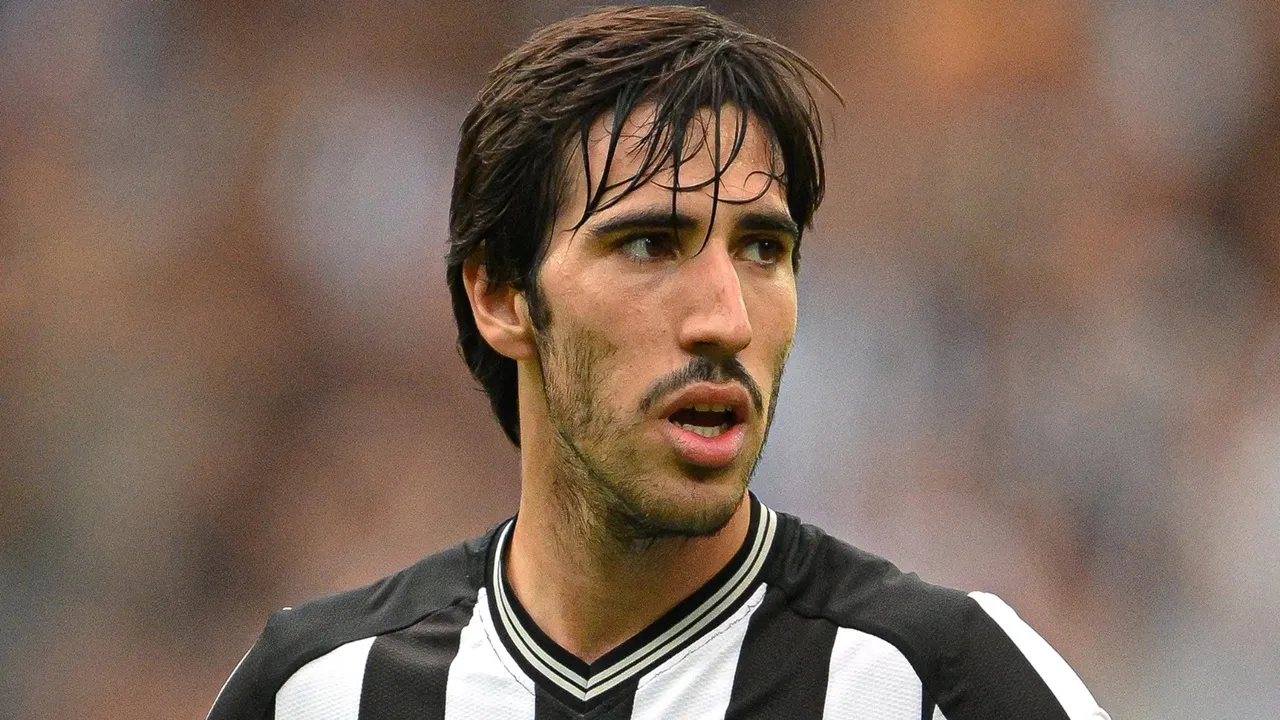 Eks striker Lazio sarankan Inter rekrut Tonali