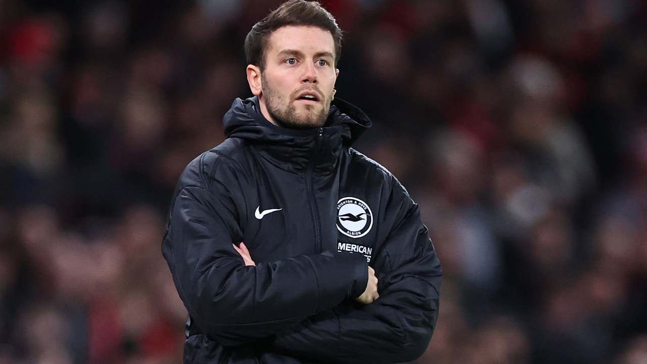 Fabian Hurzeler Enggan Bahas Peluang Brighton Lolos ke Eropa