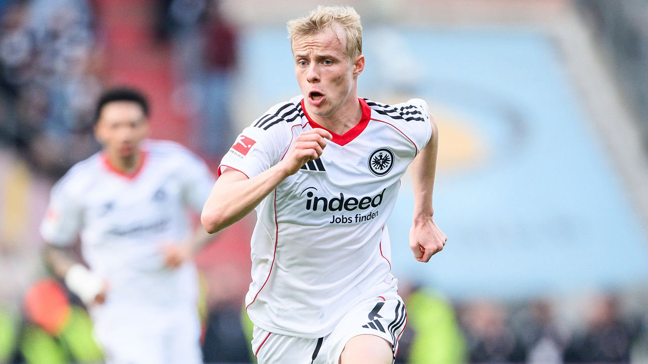 Frankfurt Menang 2-1, Oscar Hojlund Puji Kerja Keras Rekan Setim