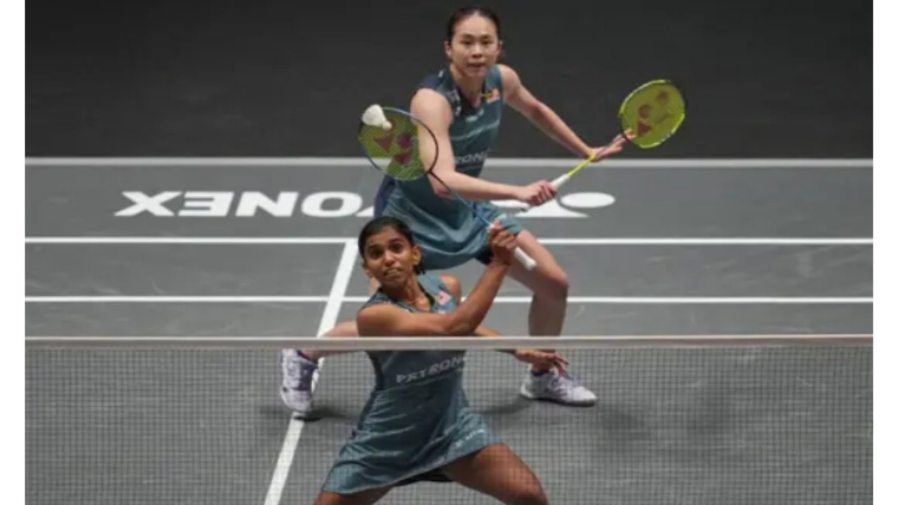 Kejuaraan Asia 2026: Pearly Tan Berjuang Menahan Rasa Sakit Hingga Perempat Final