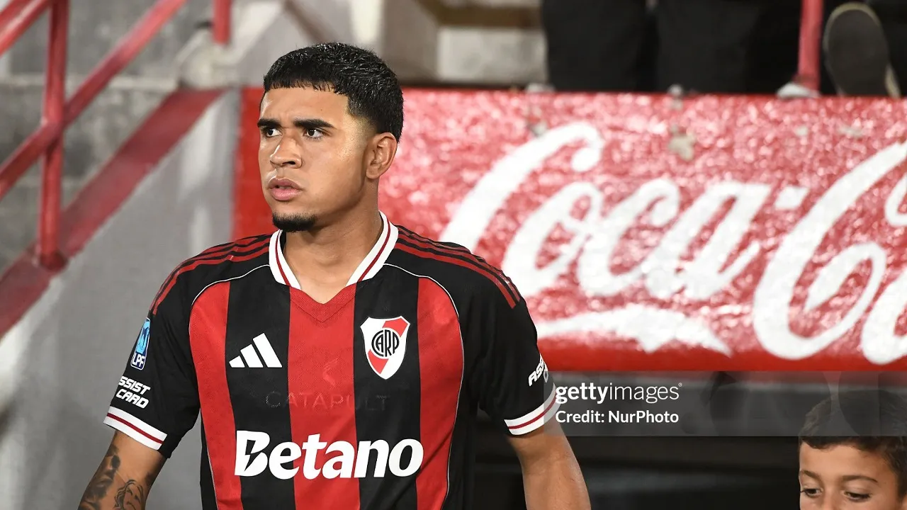 Kendry Paez terancam dipanggil Chelsea karena menit bermain