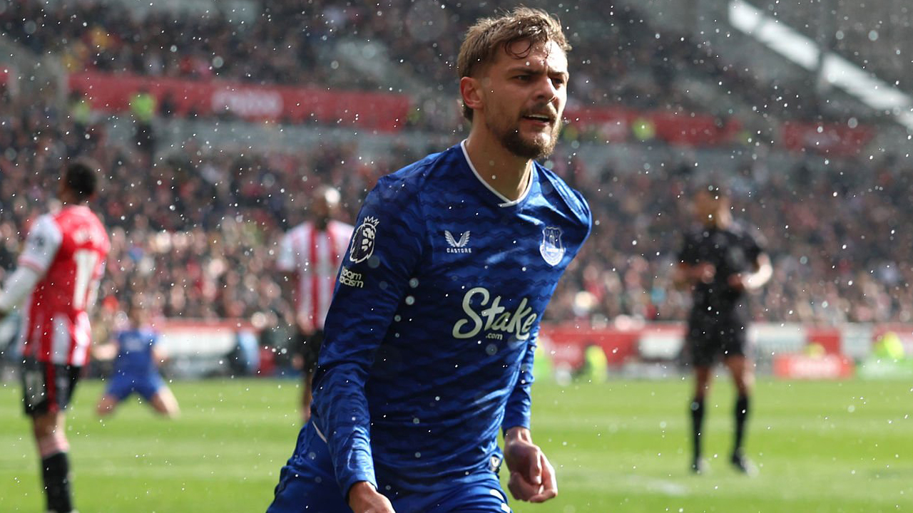 Laga Brentford vs Everton Berakhir Imbang, Kiernan Dewsbury-Hall Puas