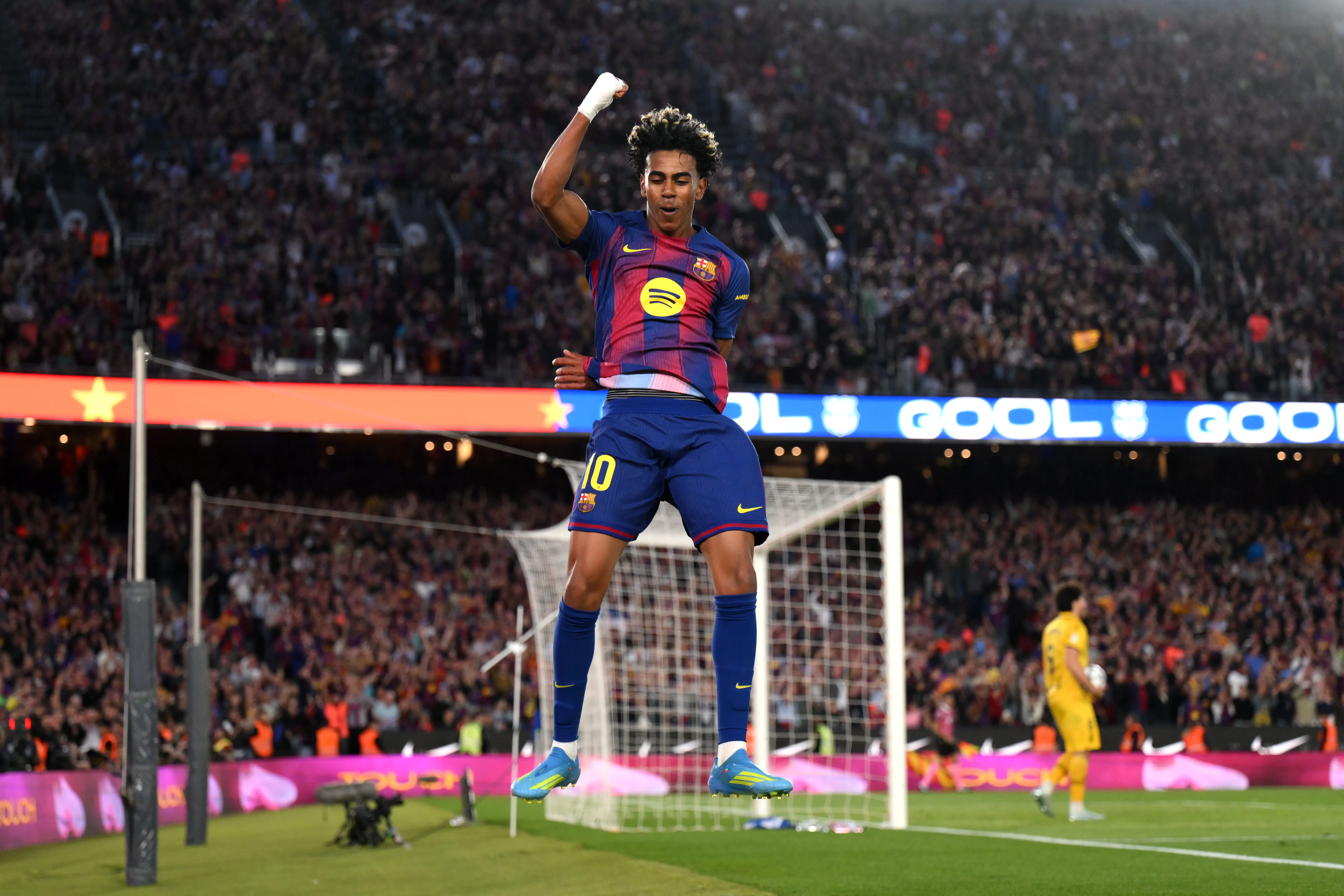 Lamine Yamal Bersinar dalam Kemenangan Derbi - sumber: (footballespana)