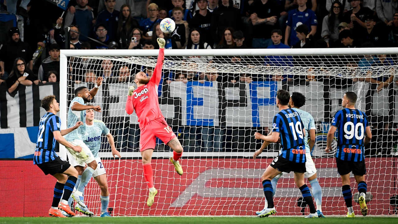 Mantan Wasit Jelaskan Alasan Juventus Tak Dihukum Penalti Kontra Atalanta