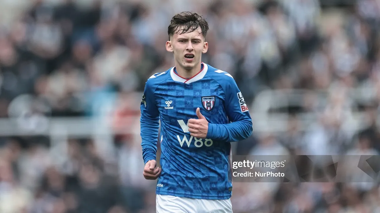 Regis Le Bris Puji Chris Rigg yang Semakin Bersinar