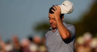 Rory McIlroy Tergelincir di Putaran Ketiga, Perebutan Gelar Masters Terbuka