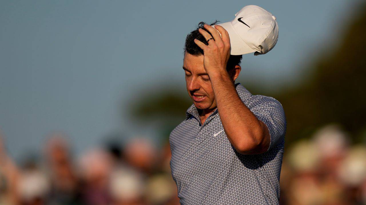 Rory McIlroy Tergelincir di Putaran Ketiga, Perebutan Gelar Masters Terbuka