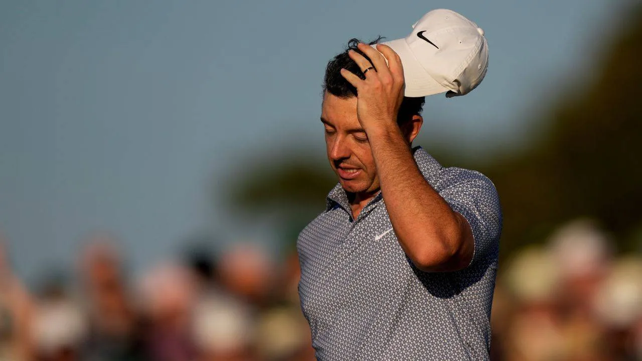 Rory McIlroy Tergelincir di Putaran Ketiga, Perebutan Gelar Masters Terbuka